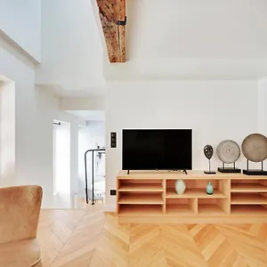 Apartamento Cmg Résidence République - Rue Béranger