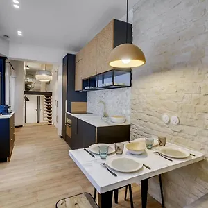 Apartment 194 Maison Parisienne